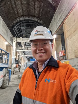 Vern Lee on the job